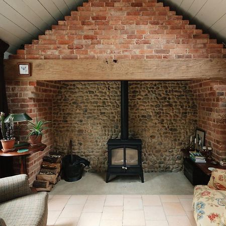 Spinks Nest - A Boutique Cottage Near Holt, North Norfolk Hunworth Exterior photo